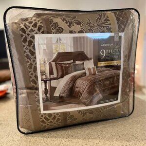 NEW Addison Park Bellagio King 9-Pc. Comforter Set -Brown T4103401